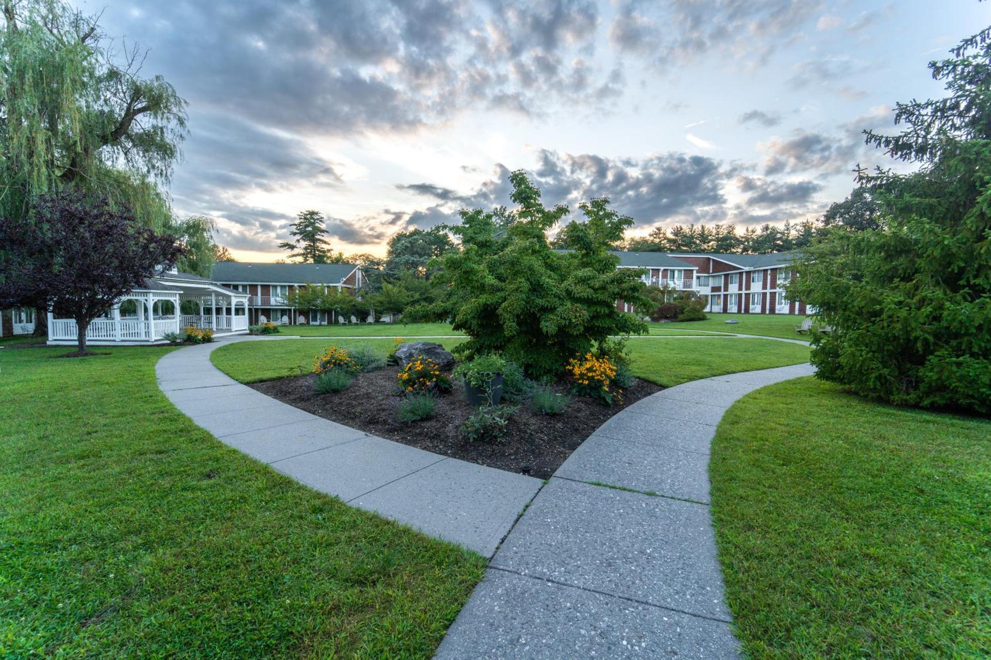 Sleepy Hollow Hotel Tarrytown Exterior foto