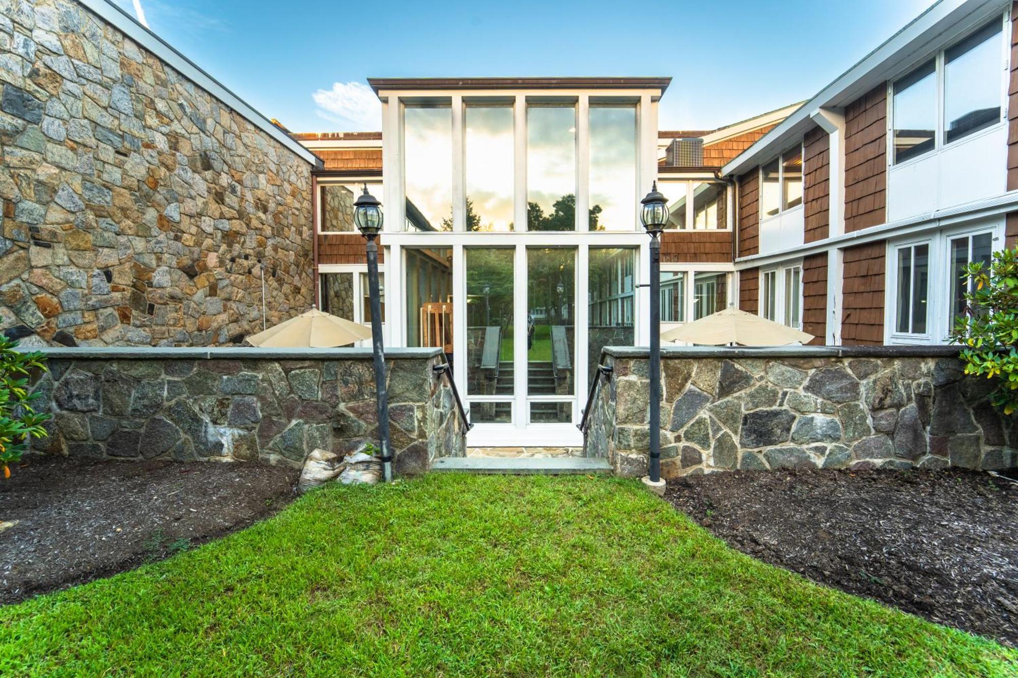 Sleepy Hollow Hotel Tarrytown Exterior foto